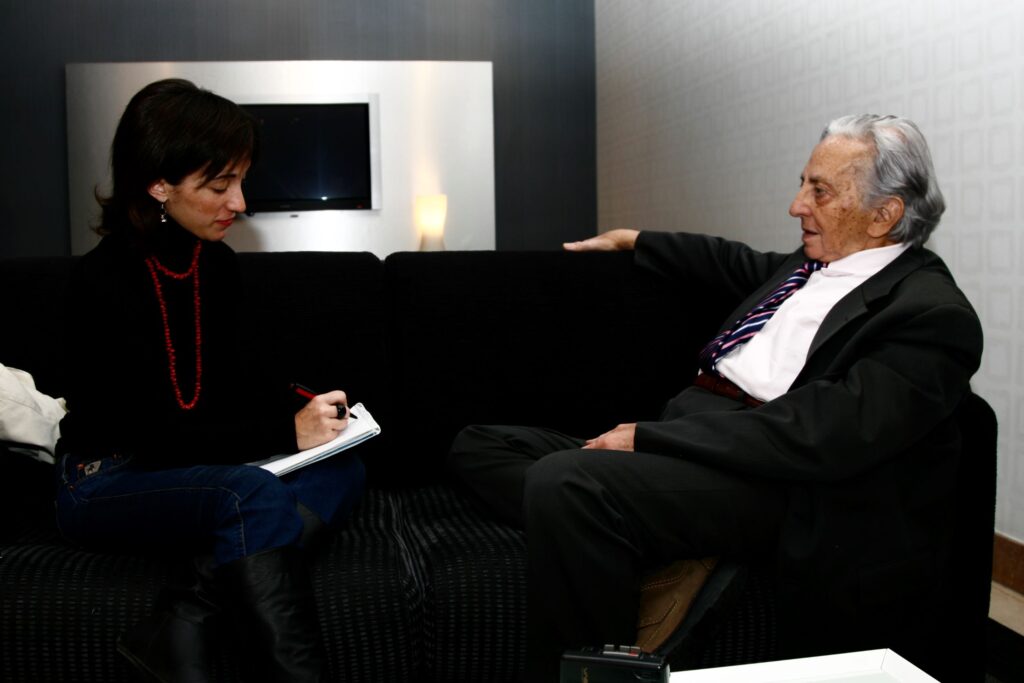 María Miret entrevista a Ronaldo Toro, creador de la Biodanza